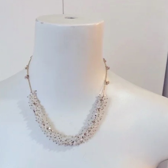 Banana Republic Matching Cluster Necklace & Bracelet - Picture 8 of 11